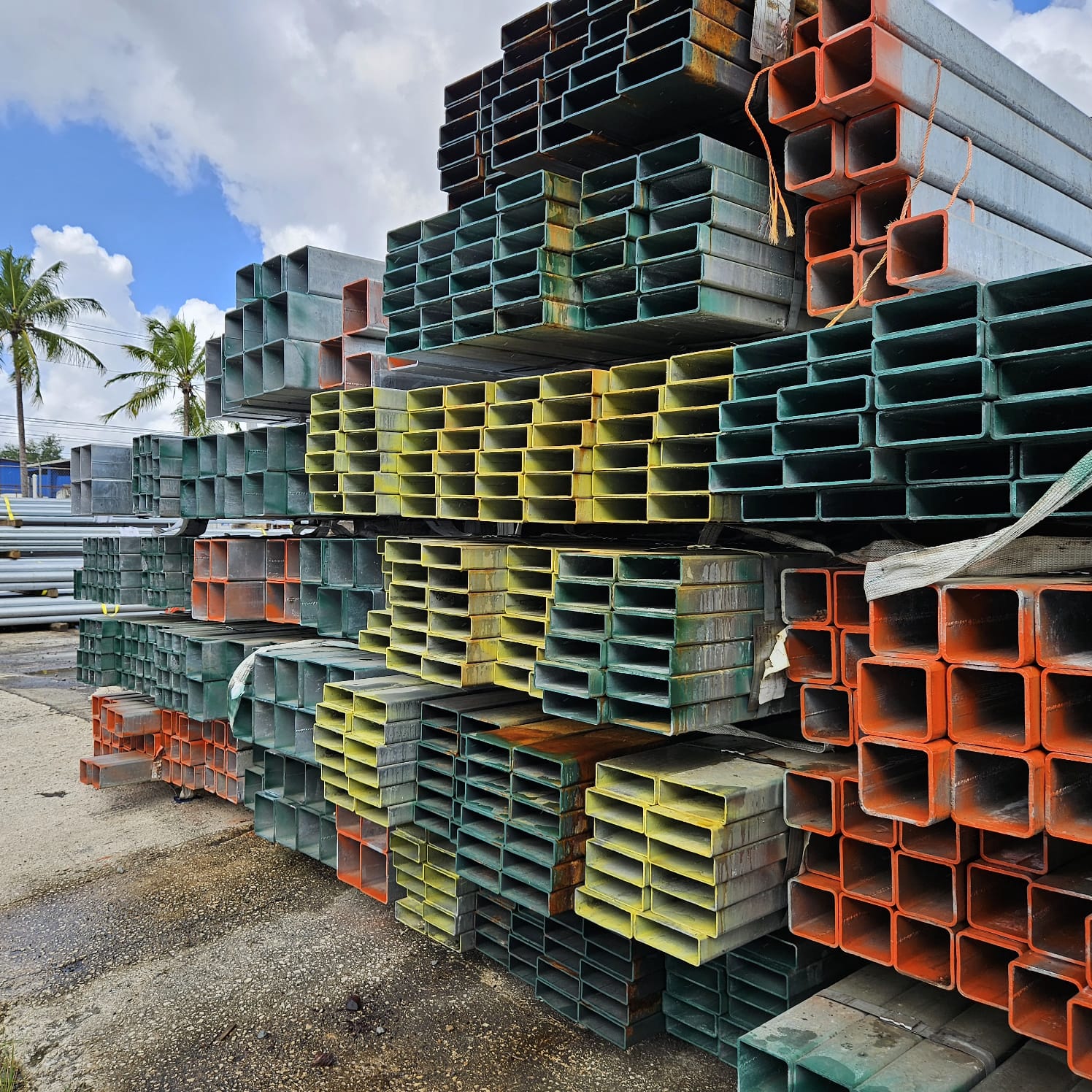 Almacén de materiales de construcción de Carolina Building